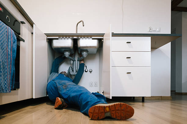 Professional Leak Detection technician working in Beulaville, NC